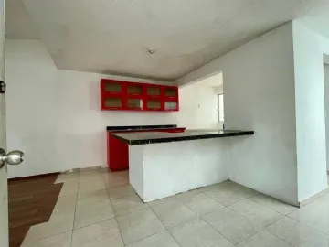 CASA EN VENTA EN JARDINES DE VILLAS DE SANTIAGO, QUERETARO.
