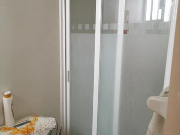 CASA EN VENTA EN JARDINES DE VILLAS DE QUERETARO, QUERETARO.