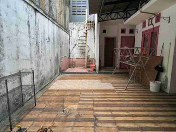 Disewakan Rumah Semi Furnish di Kemang Pratama 2 Bekasi