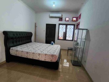 Disewakan Rumah Semi Furnish di Kemang Pratama 2 Bekasi