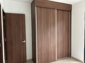 Hermosa Casa Nueva en Lago Esmeralda con Increíbles Vistas