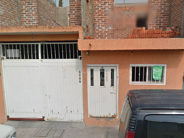CASA EN VENTA EN BAJADA DE SAN MARTIN IRAPUATO GUANAJUATO DE REMATE CON INFORMACION