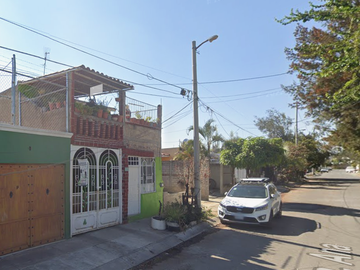 CASA EN VENTA EN HACIENDA SANTA FE JALISCO DE REMATE ADJUDICADO