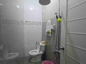 Dijual Rumah Tinggal + Kost Aktif dengan Passive Income di Slipi, Palmerah Jakarta Barat