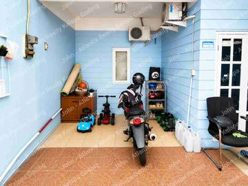 Rumah minimalist di Rawa Lumbu, Bekasi