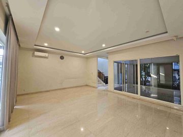 Dijual Cepat Rumah Cantik di Cluster Mozart Symphonia, Gading Serpong