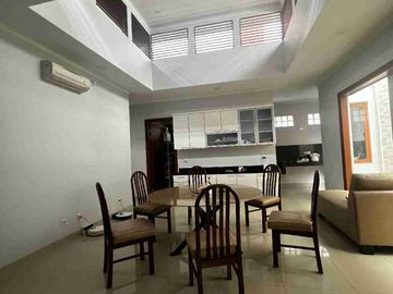 dijual rumah siap huni Singgasana Pradana