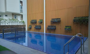 Townhouse For Sale in Eleve Homes Tagaytay City-MC