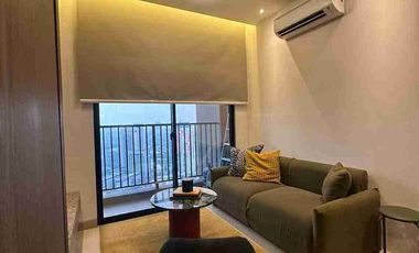 Jual Cepat Apartemen Newton 2 lantai tinggi best view