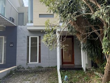 Dijual Rumah Bukit Palma 2 Lantai