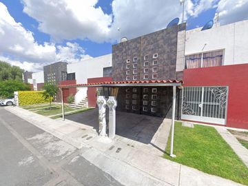 Casa en Venta en Rinconada Mediterraneo, El Pueblito, Querétaro Adjudicada JP2