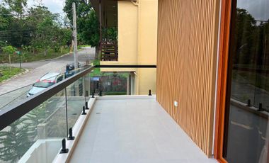 House and Lot For Sale in Tropical Greens Subd in Tagaytay City-MC