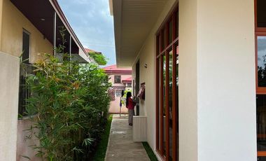 House and Lot For Sale in Tropical Greens Subd in Tagaytay City-MC