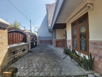 Rumah Bagus Siap Huni di Solo Baru