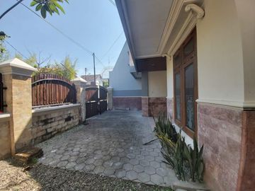 Rumah Bagus Siap Huni di Solo Baru