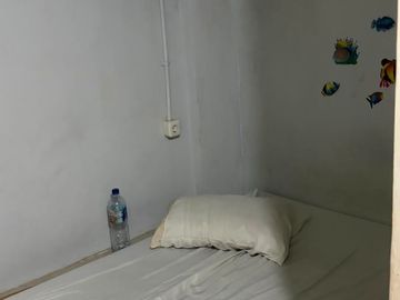 Kost Aktif 28 Kamar Taman Mahkota Cengkareng