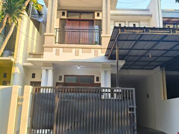 Disewakan rumah cakep, siap renov di galaxy bekasi