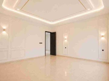 Jual rumah private pool siap huni dekat TB simatupang Jakarta Selatan