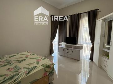 Dijual Rumah Cluster 2 Lantai Full Furnished di Solo Selatan Dekat Luwes Gentan