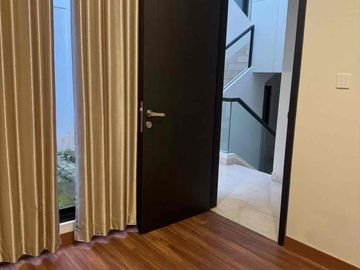 Dijual Rumah Rapi Mozart Symphonia Summarecon Gading Serpong Murah