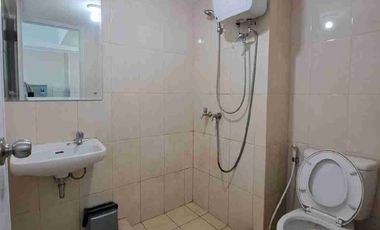 disewakan studio furnish di apartemen the Springlake Summarecon Bekasi