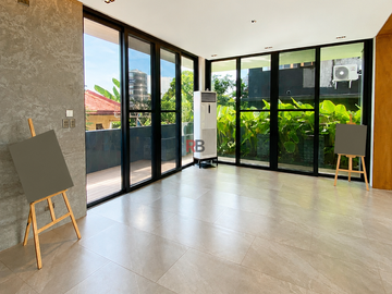 ₱90.8M Brand New Modern House for Sale: Alabang West - near Versailles Alabang Village , The Enclave Alabang , Alabang Hills Village , Hillsborough