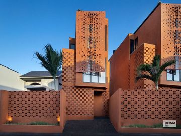 Premium 2-Bedroom Villa With 30-Year Leasehold In Canggu