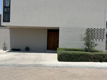 VENTA CASA EN LOMAS DEL CAMPANARIO NORTE, QUERÉTARO