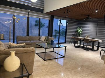 VENTA CASA EN LOMAS DEL CAMPANARIO NORTE, QUERÉTARO