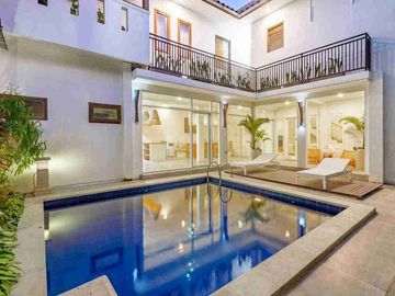 Villa close to Batubolong Beach Canggu Bali
