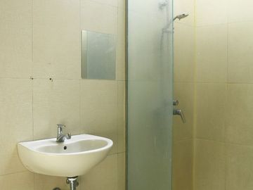 TERMURAH JUAL RUMAH 2 LANTAI SIAP HUNI KOMPLEK GRIYA CIGADUNG BANDUNG***