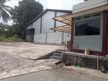 Dijual Pabrik Kayu Lapis Strategis di Secang Magelang