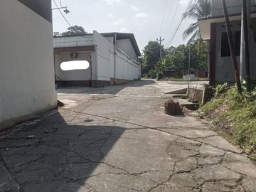 Dijual Pabrik Kayu Lapis Strategis di Secang Magelang