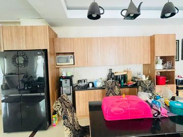 Dijual Rumah Besar Hoek Dalam Cluster Grand Galaxy City Bekasi