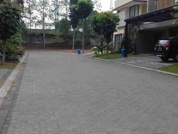Rumah murah  Siap Huni di bsd eminent
