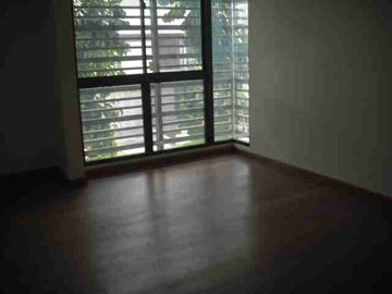 Rumah murah  Siap Huni di bsd eminent