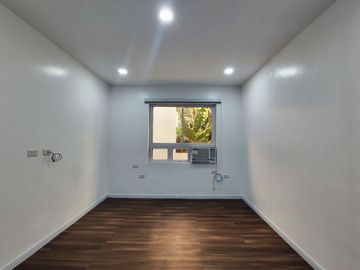 For Sale 2 Storey Modern Townhouse in Greenheights Subd San Bartolome Novaliches, Q.C KSA 14.5M