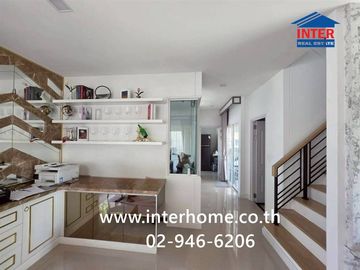 Two-story detached house, 43 sq.wah, Neo Home Ratthanathibet-Ratchaphruek Village, near Central Westgate, located on Bang Kruai-Sai Noi Road, Ratthana
