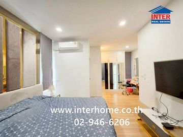 Two-story detached house, 43 sq.wah, Neo Home Ratthanathibet-Ratchaphruek Village, near Central Westgate, located on Bang Kruai-Sai Noi Road, Ratthana