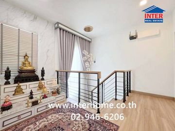 Two-story detached house, 43 sq.wah, Neo Home Ratthanathibet-Ratchaphruek Village, near Central Westgate, located on Bang Kruai-Sai Noi Road, Ratthana