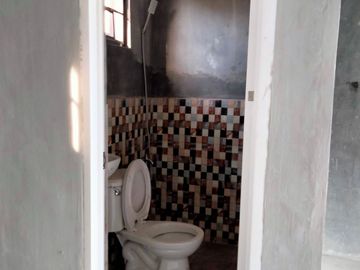 For Sale! Near Vista Mall Malolos Bulacan Townhouse  2.106M -AJCN
