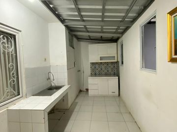 DP BISA DI CICIL Jual Over Kredit Rmh 2LT 149JT di GDC New Anggrek 2 Depok