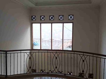 JUAL RUMAH CITRA GRAN CIBUBUR SHM BANGUNAN 2 LANTAI RAPI SIAP HUNI CLUSTER FAVORIT