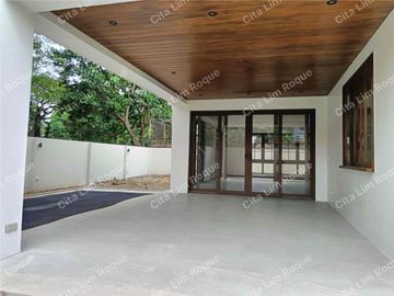 Super Sale Ayala Alabang House and Lot