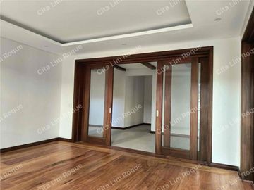 Super Sale Ayala Alabang House and Lot
