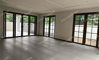Super Sale Ayala Alabang House and Lot