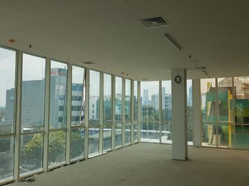 Dijual Gedung Siap Pakai di Daerah Mampang Prapatan Jaksel, Lt.410m2, Harga bisa Nego