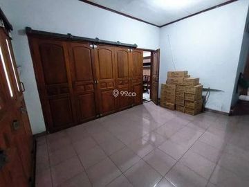 Di Jual Rumah 2 Lantai dalam Perumahan Taman Kedaung, Pamulang, Tangerang