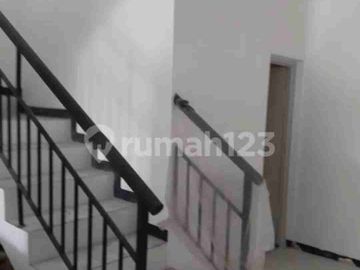 Dijual Ruko baru Jl WIYUNG dekat Dian Istana