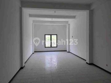 Dijual Ruko baru Jl WIYUNG dekat Dian Istana